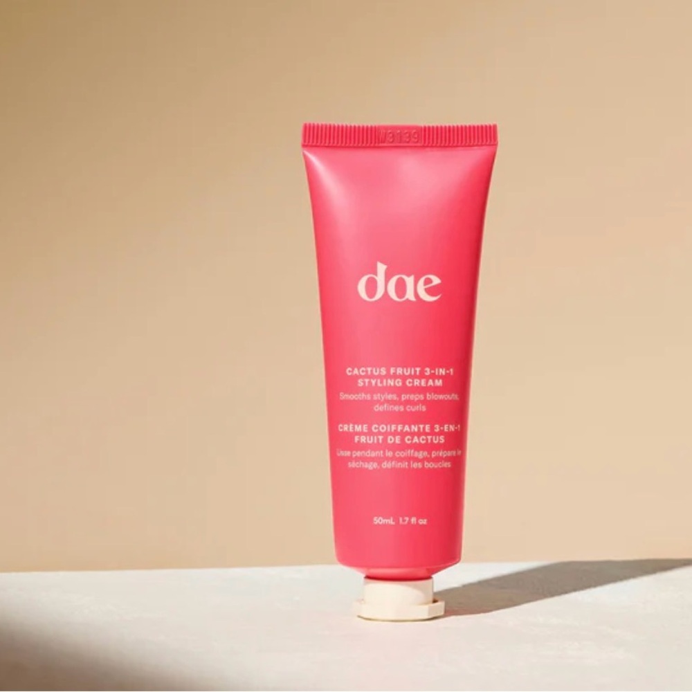 dae Cactus Fruit 3-in-1 Styling Cream - Pink 30 mL/1 oz